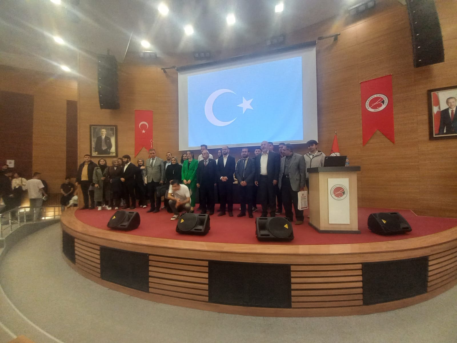 Doğu Türkistan Meselesi Konferansı