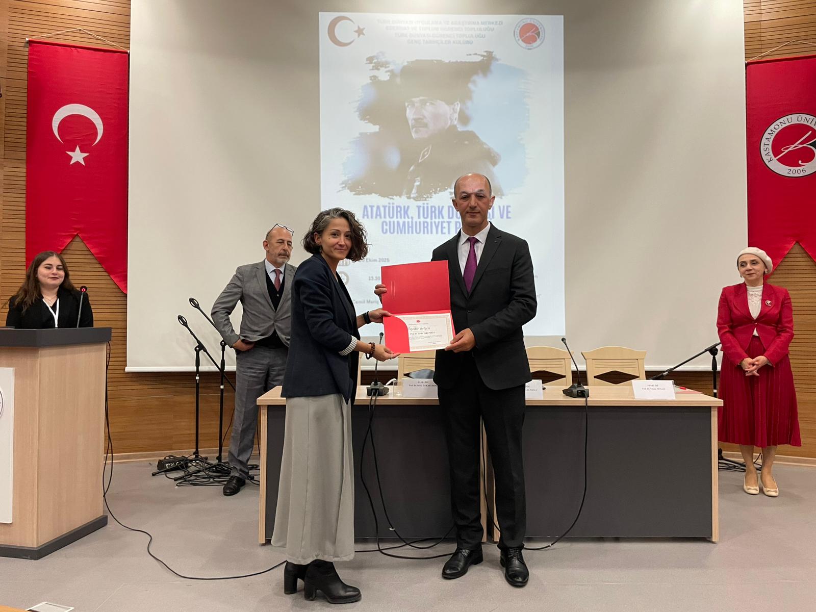 Atatürk, Türk Dünyası ve Cumhuriyet Konulu Panel 
